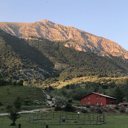 La Fattoria Di Morgana Opi Exterior foto
